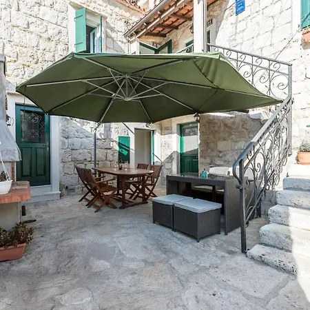 Appartement Tomadi Split